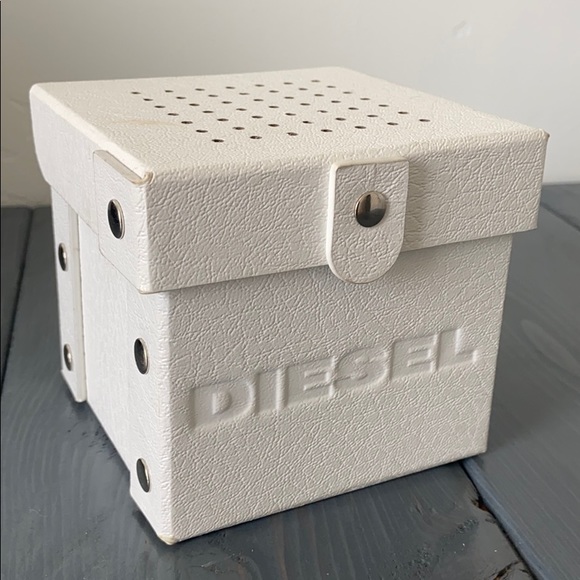 Vintage Diesel silver watch, excellent condition. - Picture 8 of 8